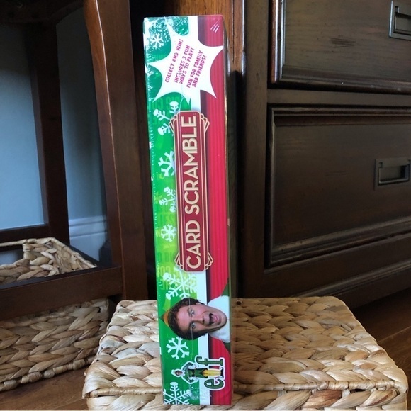 Elf: Classic Christmas Movie: Card Scramble - Picture 2 of 4